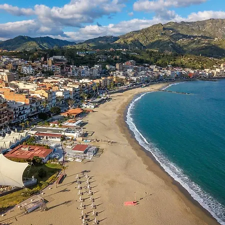 招待所 Ludovica 贾迪尼-纳克索斯