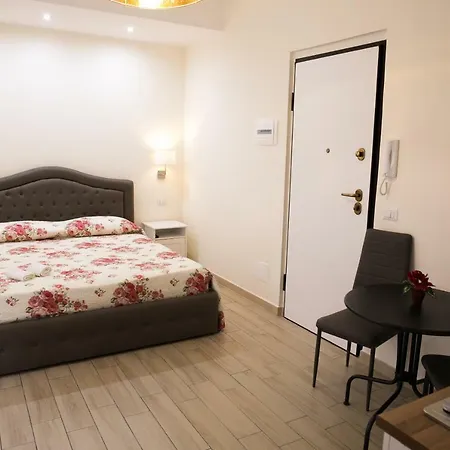 Ludovica 4* 贾迪尼-纳克索斯